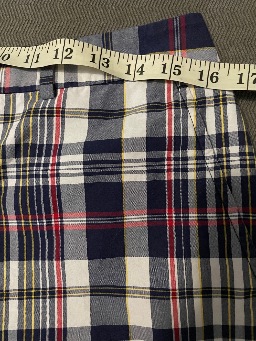 LRL Lauren Ralph Lauren Active Plaid Shorts Women 8 Red & Blue Golf Bermudas - Picture 12 of 14